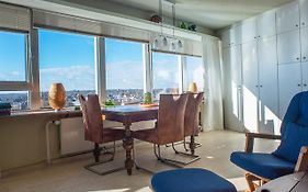 Ferienwohnung im Wikingturm mit Blick auf die Schlei - Willkommen in Schleswig!